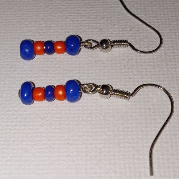 CLEARANCE Orange and blue small bar beaded earrings - Picture 1 of 3